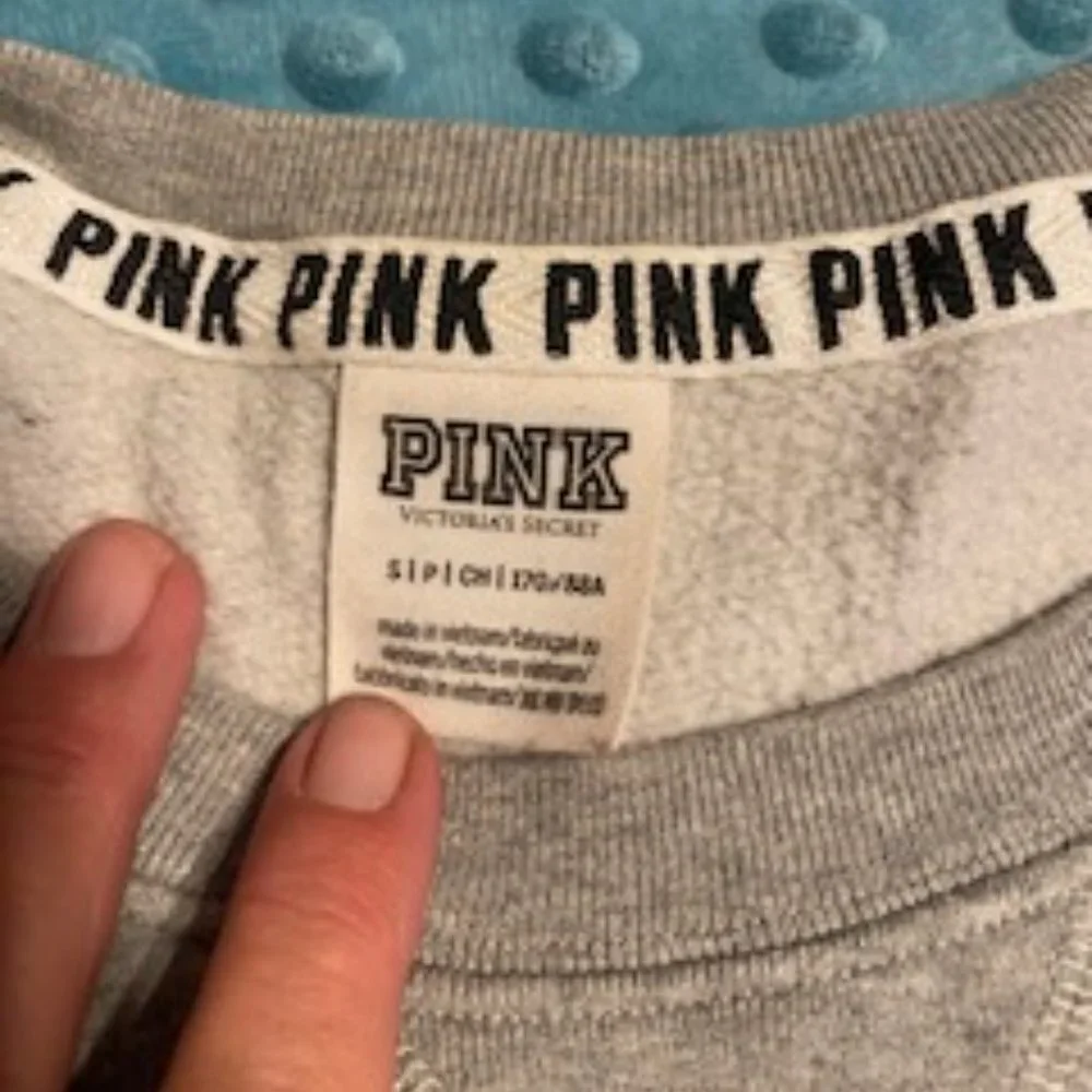 Victoria's Secret Pullover Grey Sweatshirt - Picture 3 of 4